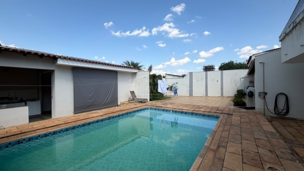 EXCELENTE CASA A VENDA - BAIRRO PENHA