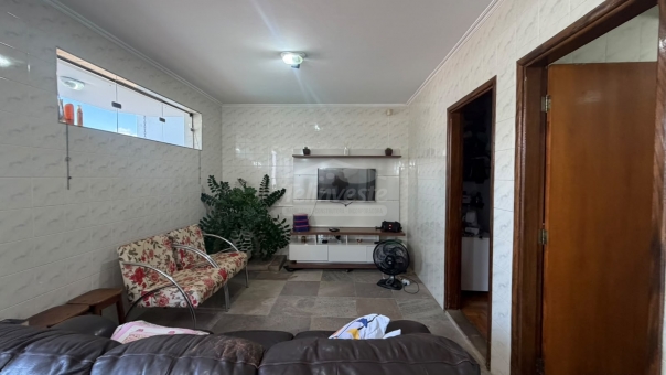 EXCELENTE CASA A VENDA - BAIRRO PENHA