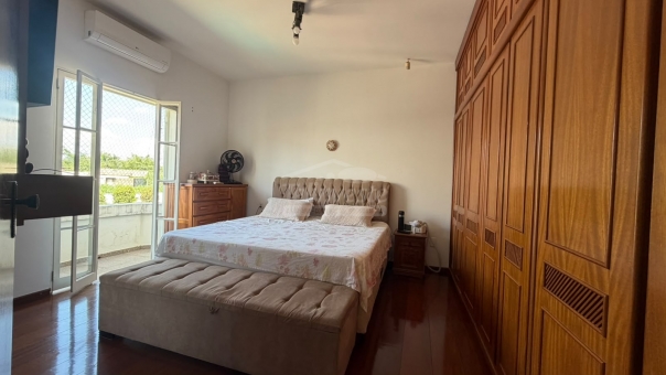 EXCELENTE CASA A VENDA - BAIRRO PENHA