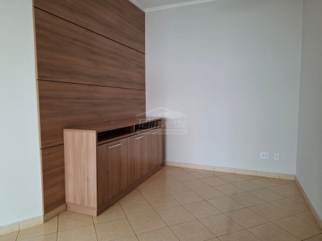 APARTAMENTO CENTRAL A VENDA