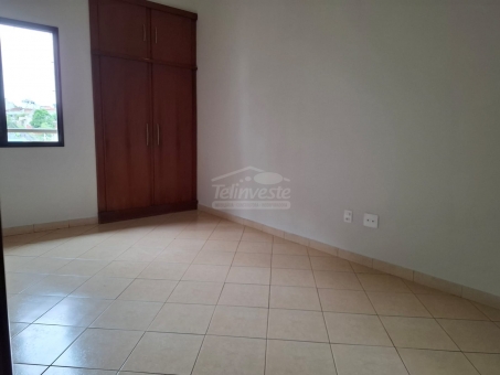 APARTAMENTO CENTRAL A VENDA
