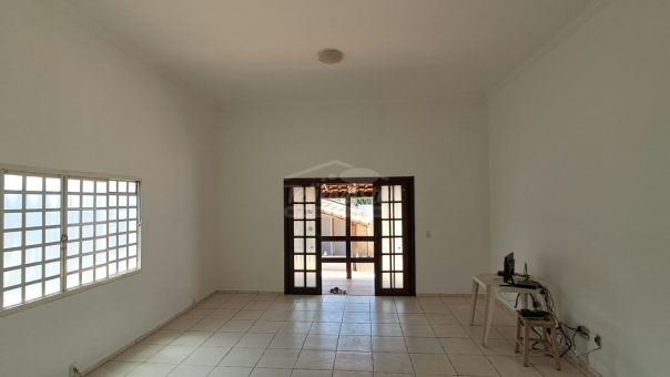 CASA - JARDIM ELDORADO