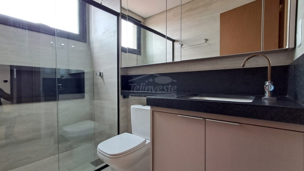 EXCELENTE APARTAMENTO CENTRAL - 3 SU&Iacute;TES E PR&Eacute;DIO COM ELEVADOR