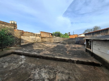 CASA NO SANTA LUZIA