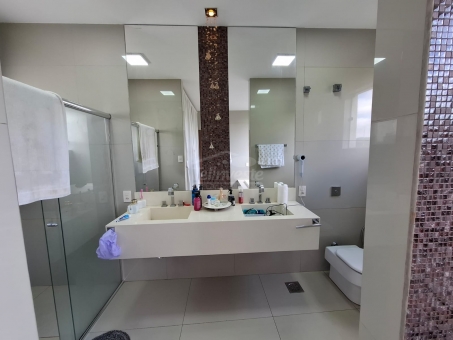 CASA E COMODO COMERCIAL NO BAIRRO BELO HORIZONTE