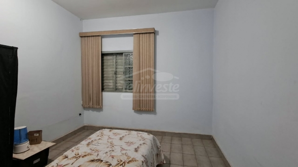 CASA - PROXIMO AO CENTRO