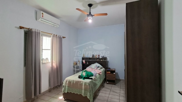 CASA - PROXIMO AO CENTRO
