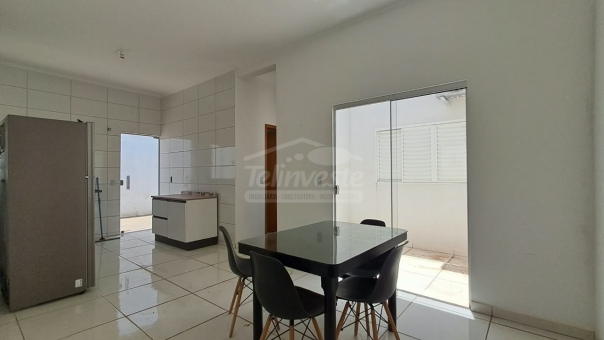 CASA COM MOBILIA - NOVA PASSOS