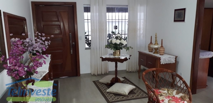 CASA ALTO PADR&Atilde;O EM S&Atilde;O JO&Atilde;O BATISTA DO GL&Oacute;RIA