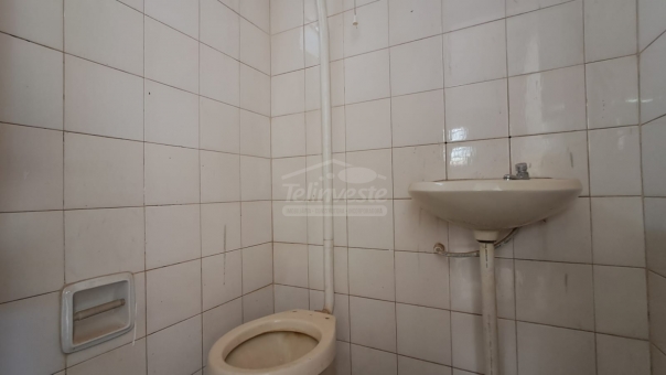 Comodo Comercial - Santa Casa