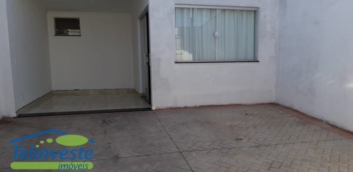 CASA NO BAIRRO COHAB