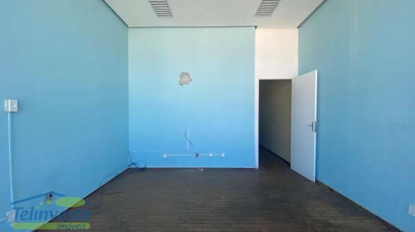 Av. Arouca 660 - Sala 1004
