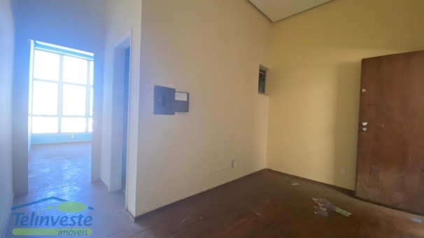 Av. Arouca 660 - Sala 1004