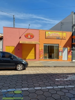 IM&Oacute;VEL COMERCIAL NO CENTRO DE PASSOS 