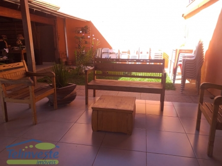Casa c/ &Aacute;rea de lazer p/ loca&ccedil;&atilde;o - Bairro Santa Luzia