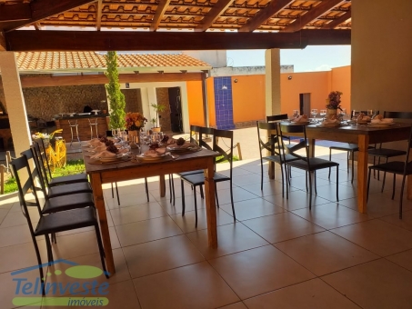 Casa c/ &Aacute;rea de lazer p/ loca&ccedil;&atilde;o - Bairro Santa Luzia